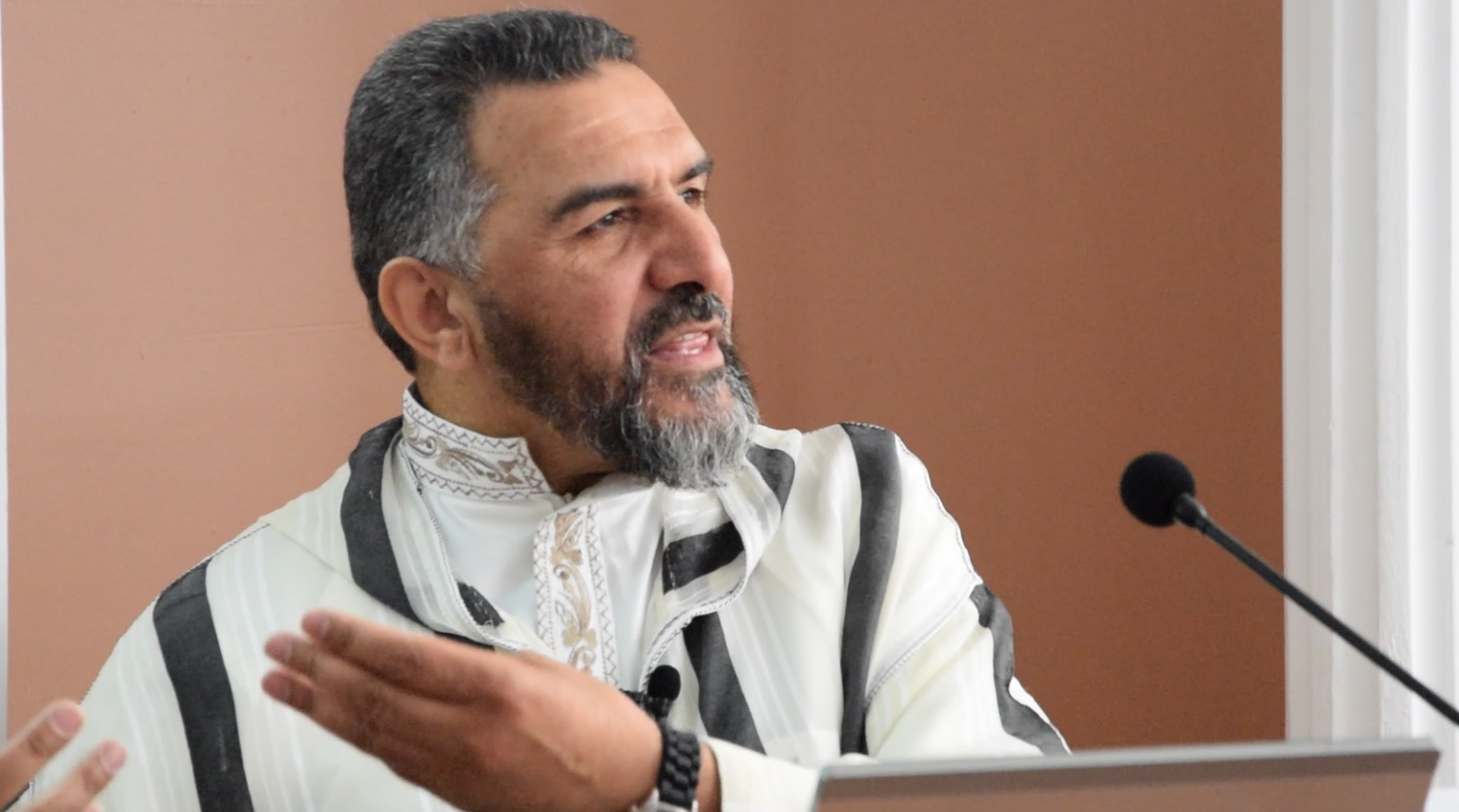 Dr. Younes Alaoui Mdaghri